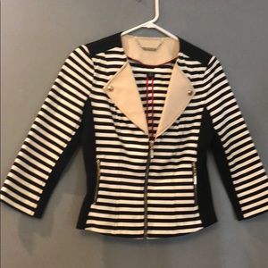 Women’s Striped Knit Blazer/Jacket